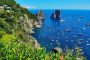 На Капри туристов будут штрафовать на 500 евро за пакеты и пластиковую посуду