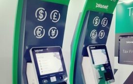 Туристы в ОАЭ теперь могут самостоятельно оформить возврат tax free в автоматах