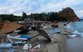 6 туристов погибли во время шторма в Греции