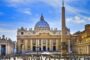 Ватикан закрыт для туристов из-за коронавируса